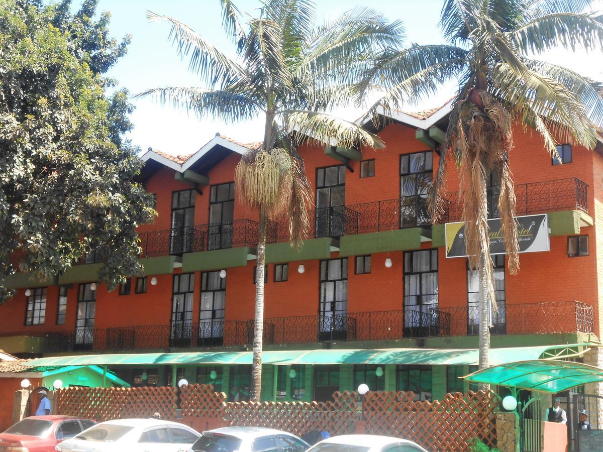 Central Hotel Nyeri Kültér fotó