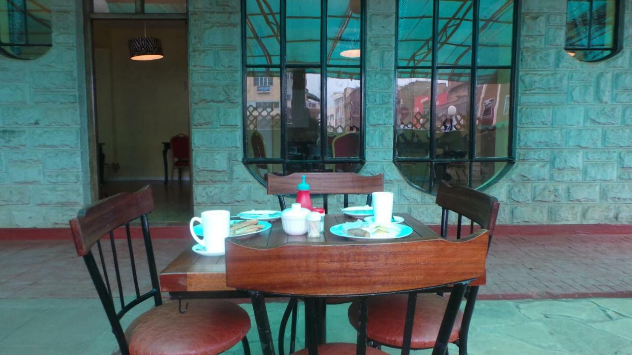 Central Hotel Nyeri Kültér fotó